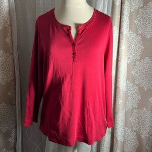 Three Dot long sleeve Top size large